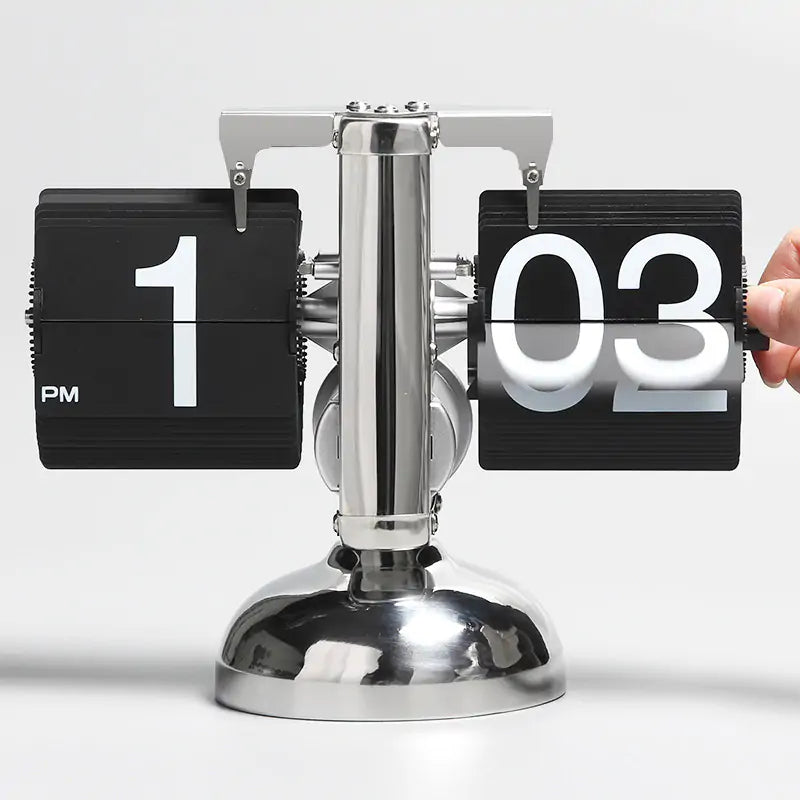 Classical Table Clock - Gravity Dropz